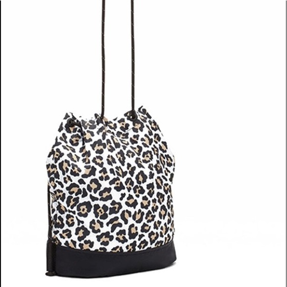 Converse Novelty Bucket Bag Leopard 🐆 Black Tan - Picture 7 of 12